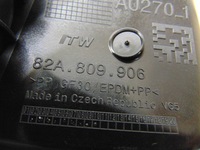 фото thumb №11, Крышка заливка топлива крепление audi a1 82a809906