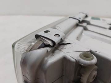 фото thumb №7, Лампа перед передняя volvo s40 v40 ксенон kpl 30896911