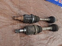 фото thumb №3, Приводной вал левая toyota corolla e12 d4d