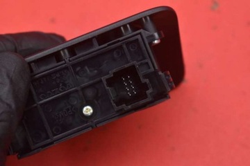 фото thumb №7, Кнопка тормоза ручного 31334637 volvo v60 1 i 10-13