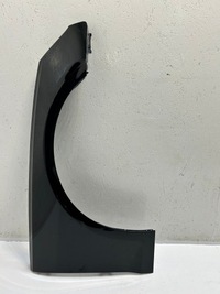 фото thumb №1, Audi a4 b9 передний правый крыло