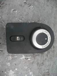 фото thumb №1, Nissan qashqai панель переключатель привода 4x4 j10