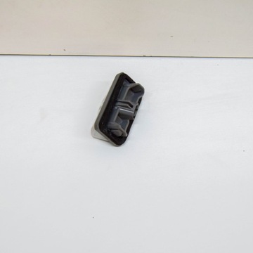 фото thumb №8, Toyota bz4x 2024 лампа освещение задней номерного знака регистрационный