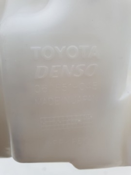 фото thumb №8, Toyota rav4 ii 00-03 бачок склоомивача 060851-045