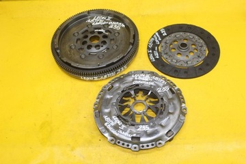 фото thumb №1, Сцепление двухмассовый диск прижим seat leon ii 6 коробки передач 1.8 tfsi 06j105266k