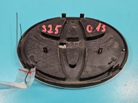 фото thumb №3, Решітка радіатора значок емблема toyota yaris ii