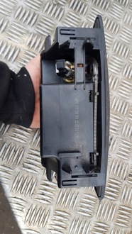 фото thumb №13, Mercedes w211 пепельница бардачок drewno