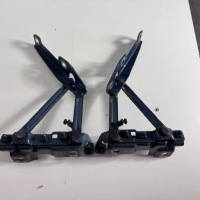 Купити Петлі капот комплект лівий правий opel insignia a оригінальний номер оригінал 12841600, фото thumb