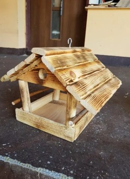 Кормушка для птиц