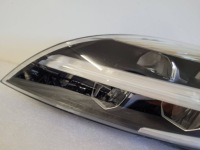 Volvo v40 рестайлинг  фара левая full led система левый 31420443 Недорого, фото thumb