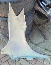 фото thumb №7, Volkswagen оригінальний номер 510821021d крила