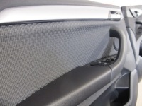 фото thumb №3, Обшивки дверь bmw x1 f48 материал