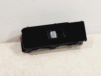 фото thumb №1, Кнопка подъемника стекло дверь правый range rover l461 m8e2 14717