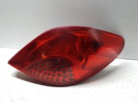 фото thumb №1, Лампа правая задняя peugeot 207 hb