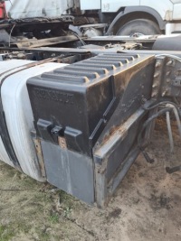 фото thumb №1, Основание кронштейн коробка аккумуляторов renault premium magnum dxi