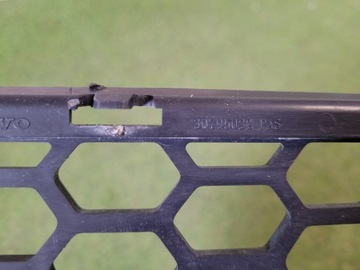 фото thumb №6, Volvo s60 v60 2010-13 решітка середня бампера 30795021 оригінальний номер оригінал