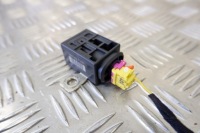 фото thumb №8, Запобіжник акумулятор audi q7 4l 4f0915519 3.0l дизель 171kw 2006