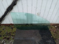 фото thumb №1, Ford focus mk2 3d - скло правий перед