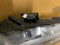 фото thumb №8, Nowa org лампа maserati levante full led eu комплектна ліва 6701527220