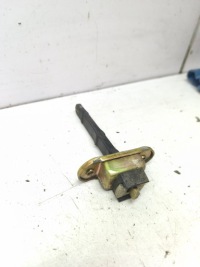 Купить Mitsubishi оригинальный номер mr473234 ограничитель дверь передних, фото thumb