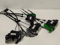 фото thumb №1, Hyundai santa fe 2016 замок дверь