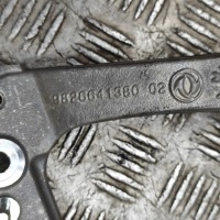 фото thumb №6, Citroen c4 ii 2024 кронштейн / кронштейн компрессора кондиционера