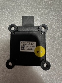 фото thumb №1, Audi q7 кнопка підтримка поперек 4n0959777e....