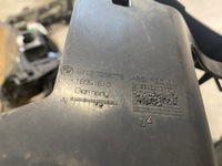 фото thumb №8, Bmw i3 направляющая кронштейн бампера задняя 7296779