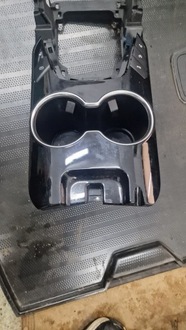 фото thumb №1, Кронштейн na чашки mondeo mk5