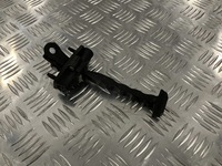 фото thumb №1, Обмежувач двері перед opel astra v k 15-