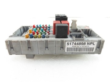 фото thumb №6, Коробка запобіжників fiat punto ii 46520600