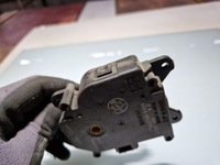 фото thumb №5, Toyota previa xr30, xr40 ii 2002 моторчик отопителя