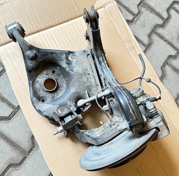 фото thumb №10, Renault captur ii 1.6 e-tech гибрид правая ступица зад рычаг поворотный кулак ось