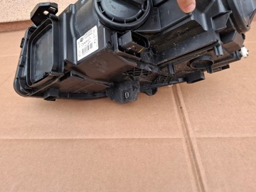 фото thumb №10, Лампа передня mercedes a клас w176 176 звичайна orgyinał гарний стан