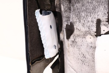 фото thumb №12, Jeep cherokee kl обивка спинка сиденья левый перед 68156880aa, 2475538dx9