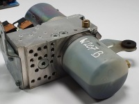 Насос крыша mercedes w207 кабриолет  a2078000030 Недорого, фото thumb