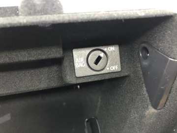 фото thumb №9, Бардачок пасажира audi a5 8t 8k1857035