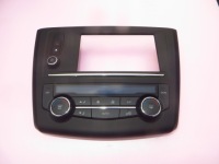 фото thumb №1, Renault kadjar рамка дисплея панель кондиционера 275102210r