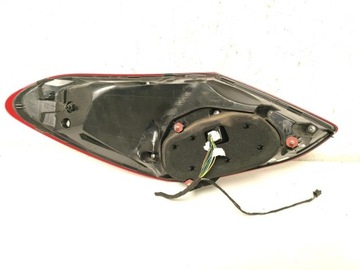 фото thumb №10, Лампа права задня mercedes-benz c w205 a2059064703 2.0l дизель 2018