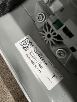 фото thumb №6, Tesla модель y 20- стеля захист люк