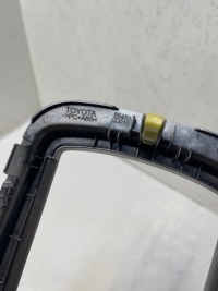 фото thumb №2, Toyota yaris iii рамка radja 864510d010