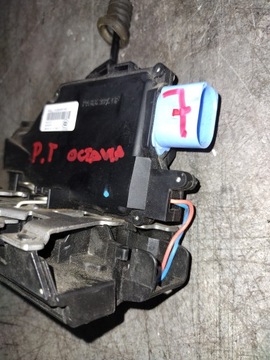 фото thumb №5, Замок дверь правые зад skoda 7l0839016d 7 pin