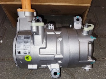 НОВЫЙ ОРИГИНАЛЬНЫЙ КОМПРЕССОР КОНДИЦИОНЕРА Peugeot 2008 II OE 9840056680