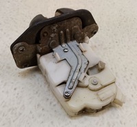 фото thumb №4, Nissan pathfinder r51 lift замок кришки задній багажника