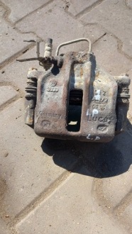 фото thumb №1, Супорт лівий перед audi a4 b6 02r sedan 1.9tdi