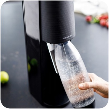 САТУРАТОР ГАЗИРОВАННОЙ ВОДЫ SODASTREAM, ЧЕРНЫЙ НАБОР, БУТЫЛКА 1л + КАРТРИДЖ CO2