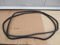 фото thumb №1, Mercedes glk x204 прокладка ośnieżnicy дверь задняя