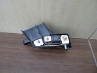 фото thumb №1, Кронштейн предохранитель коробка bmw 7 e65