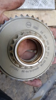 фото thumb №5, Audi a6 c6 колесо зубчатое распределительного вала 4.2 3.2 059109077
