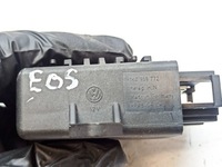 фото thumb №16, Volkswagen eos 2010 перед сторона левая модуль / реле подогрева сиденье